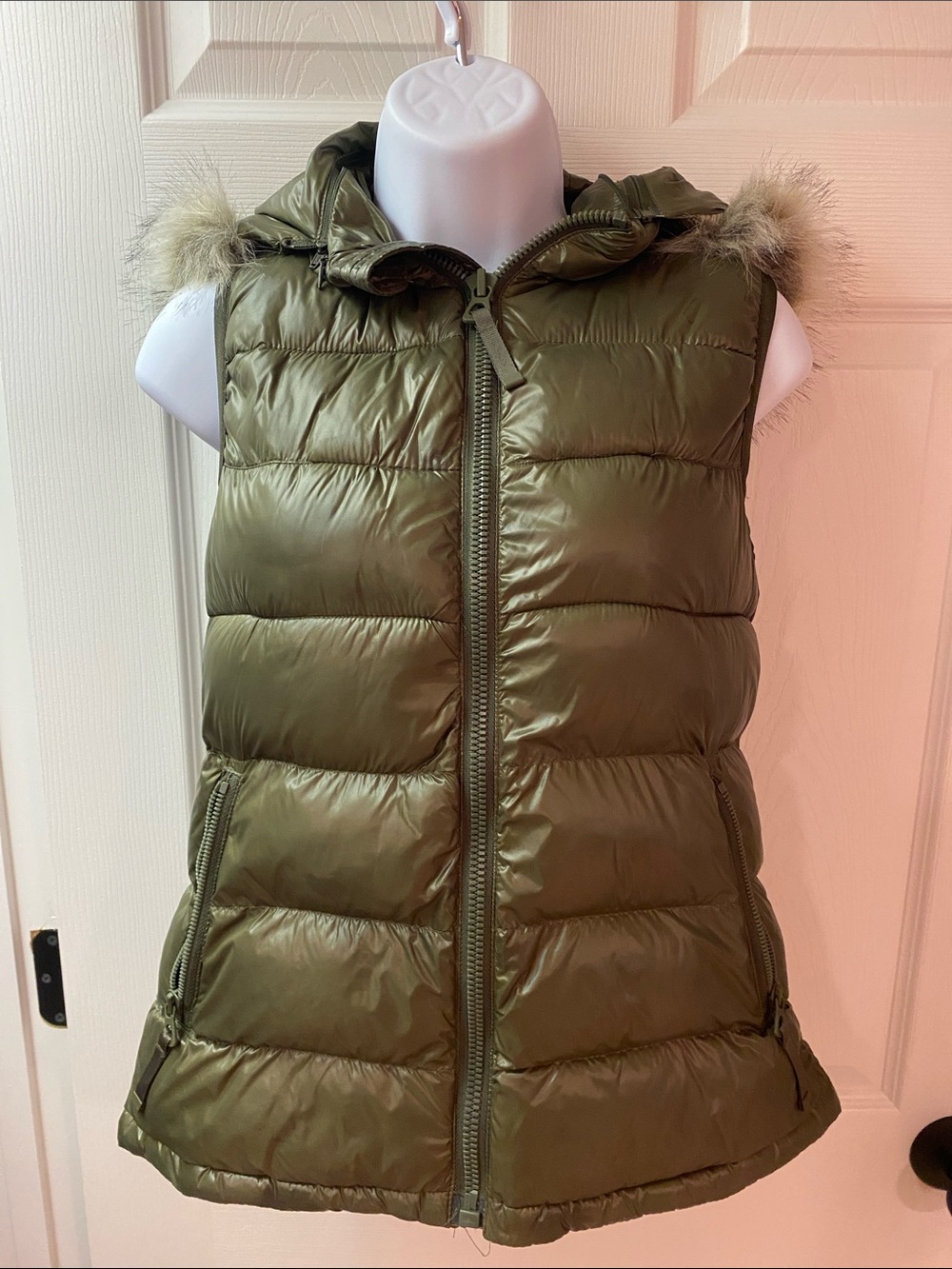 GAP Olive Green Quilted Puffer Vest with Faux Fur Trimmed Hood